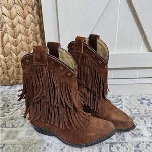 Shyanne Brown Suede Fringe Boots Girls 11